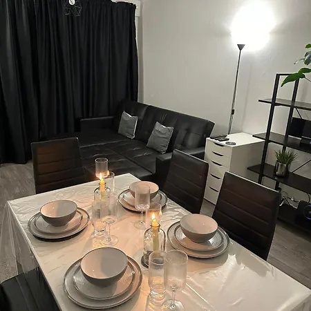 ˈpesfəl Apartment London Exterior photo